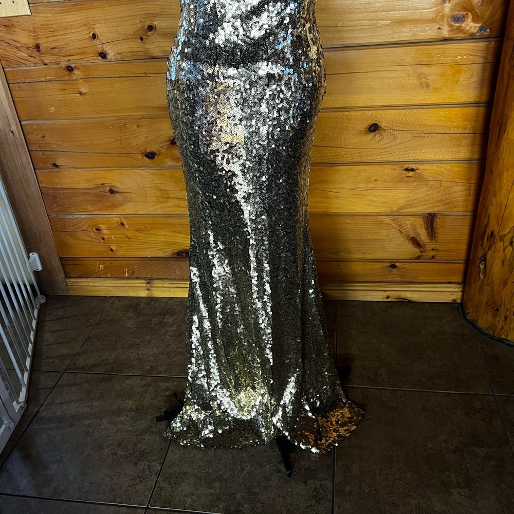 Stunning Sequin Long skirt